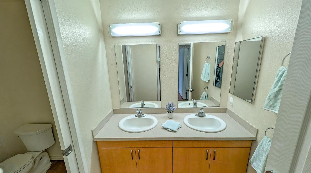 Cabernet Bathroom