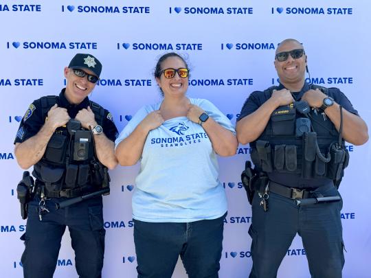 Erin Taylor with Officers Hight and Howard