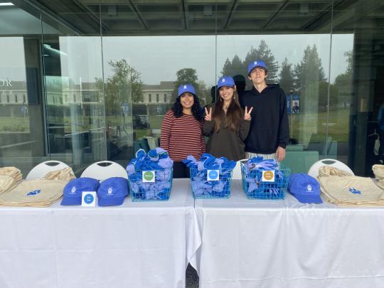 Seawolves Dig In Check In Table