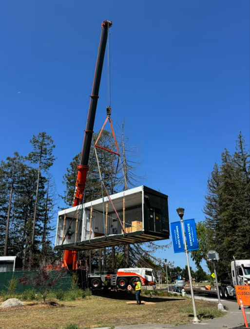 12kv building behind craned in to campus